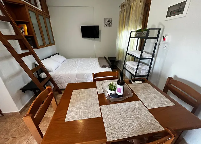 Chris & Mary Comfort Nea Iraklia
