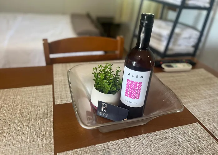 Chris & Mary Comfort Apartment Nea Iraklia